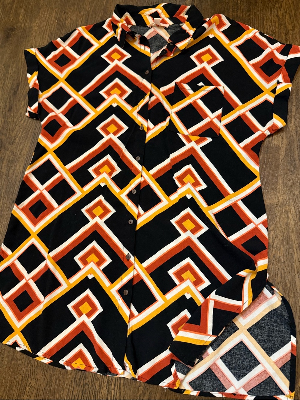 Como Vintage Black Geometric Button-Down Shirt with Orange and Yellow Accents